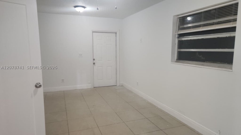 Photo of 2736 NW 15th St #00, Fort Lauderdale, FL 33311 (MLS # A12078741)