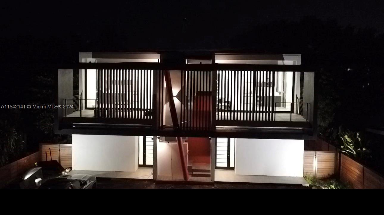 OAK RIDGE PARK - Residential Income