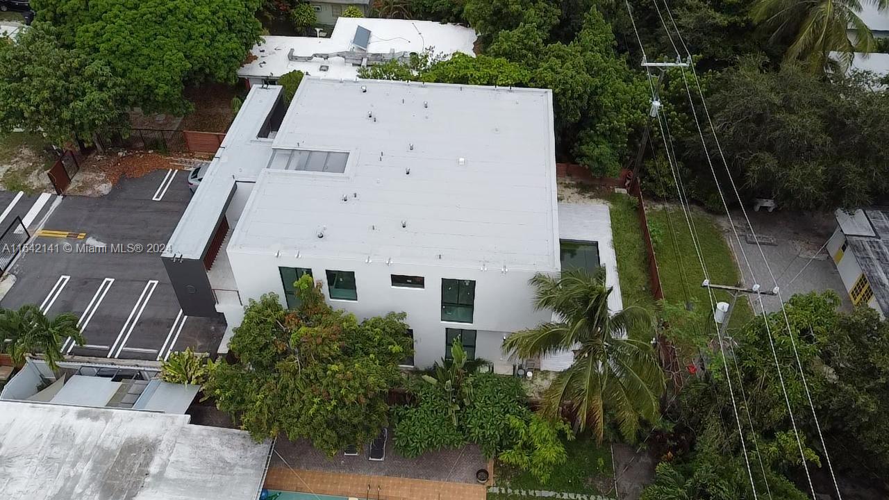 OAK RIDGE PARK - Residential Income