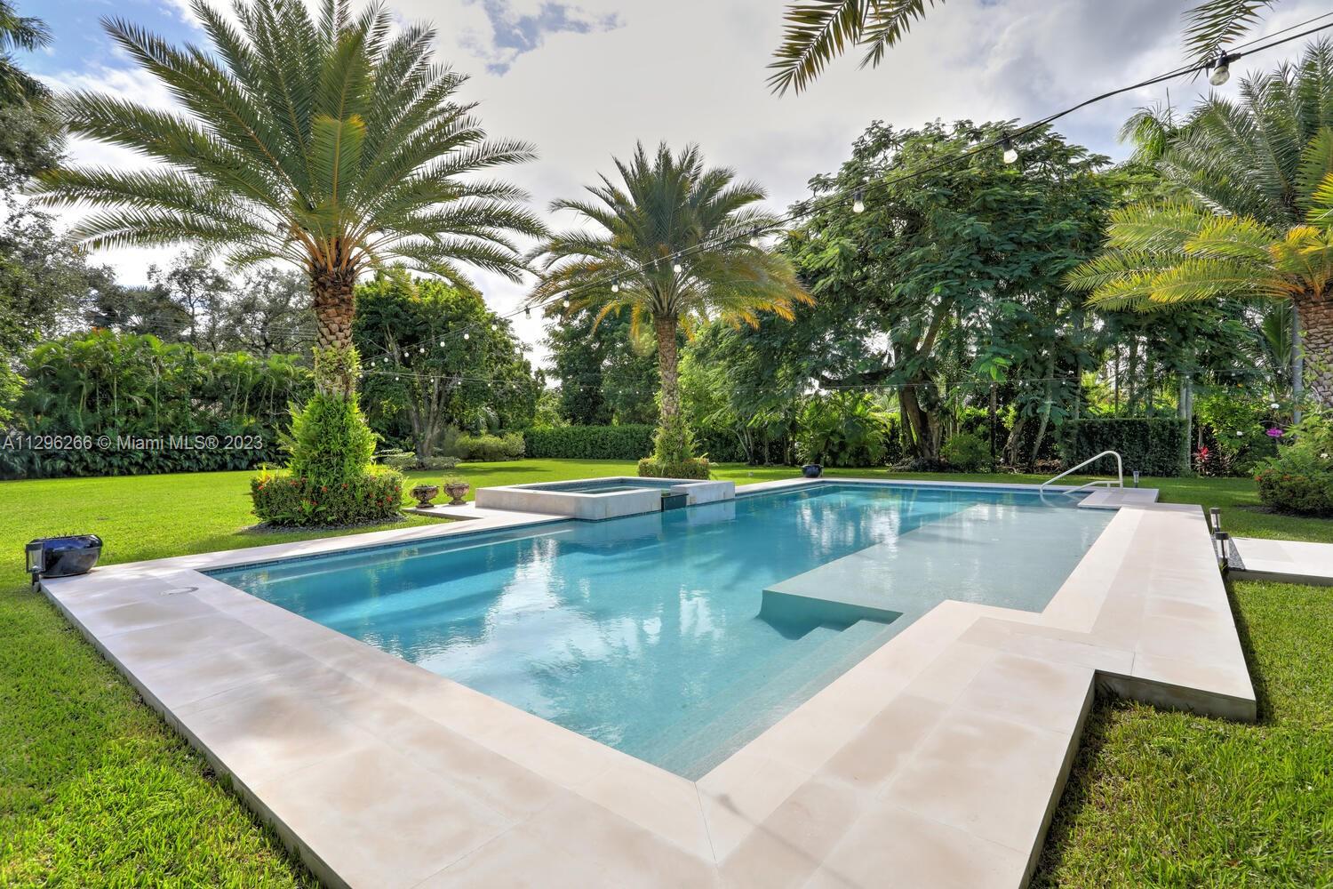 FLAGLER GROVES ESTATES SEC - Residential