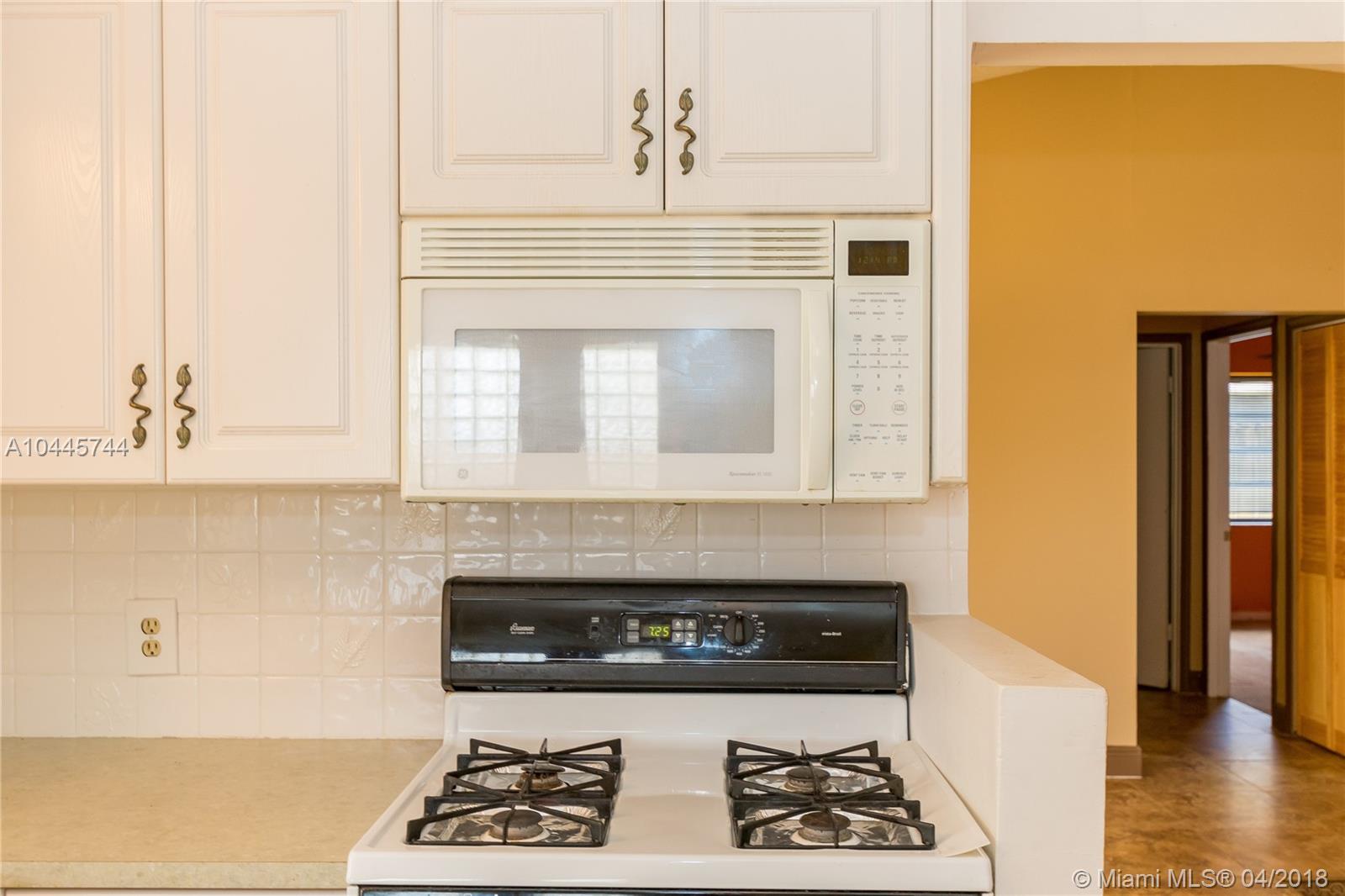 SUNRISE GOLF VILLAGE SEC - Residential