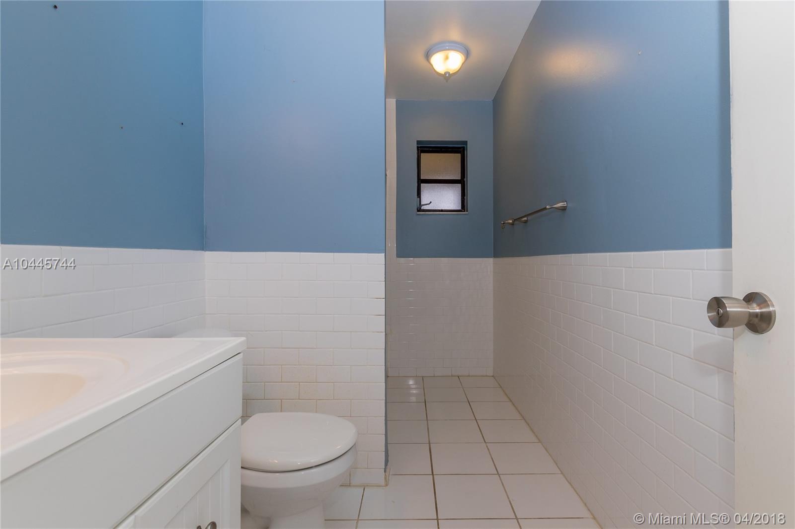 SUNRISE GOLF VILLAGE SEC - Residential