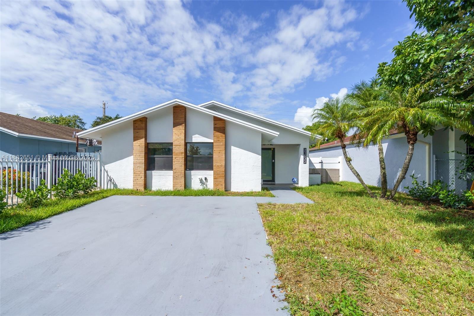 STRAWBERRY FIELD SUB - Residential