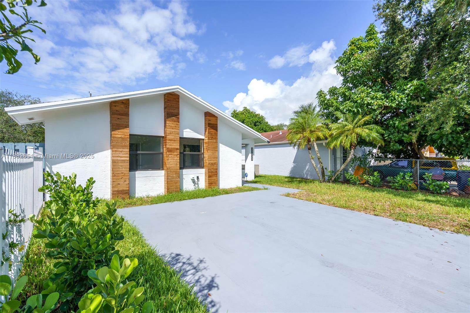 STRAWBERRY FIELD SUB - Residential