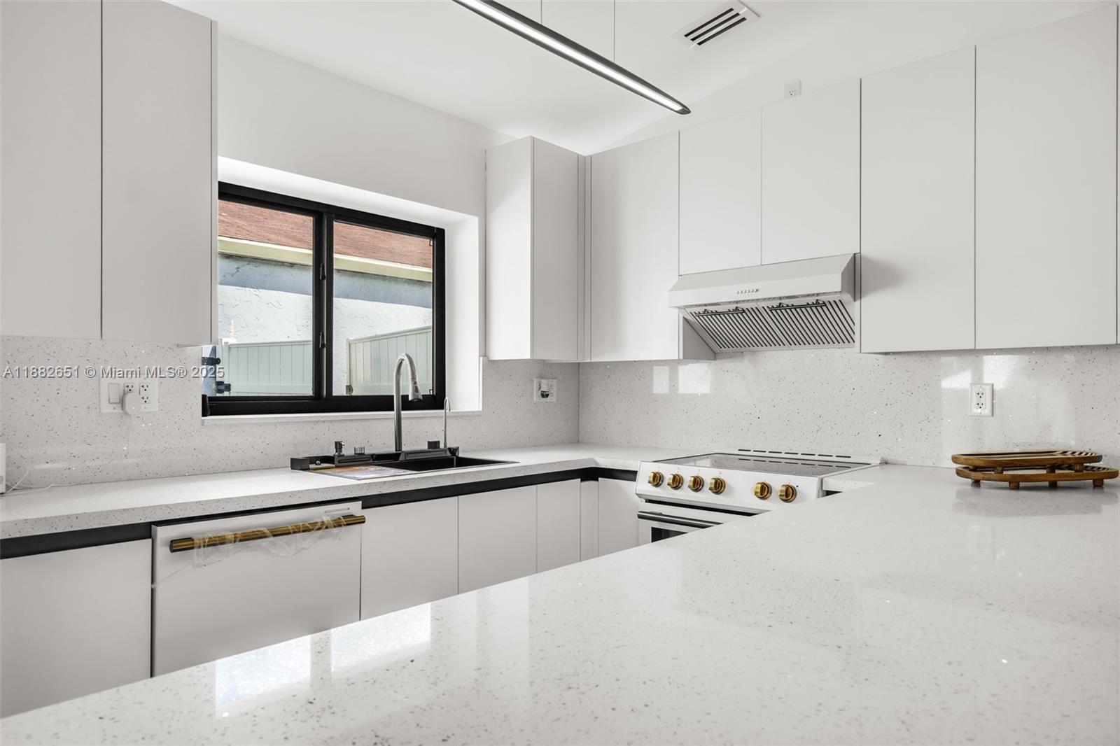 STRAWBERRY FIELD SUB - Residential