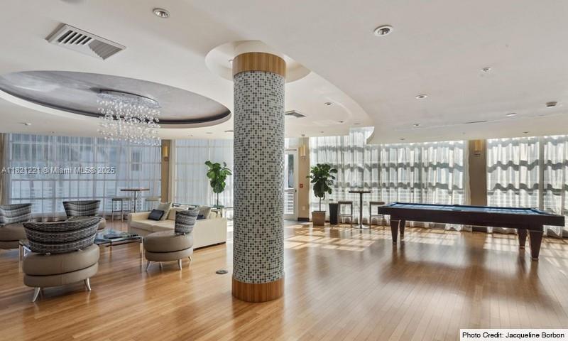 VIZCAYNE SOUTH CONDO - Residential Lease