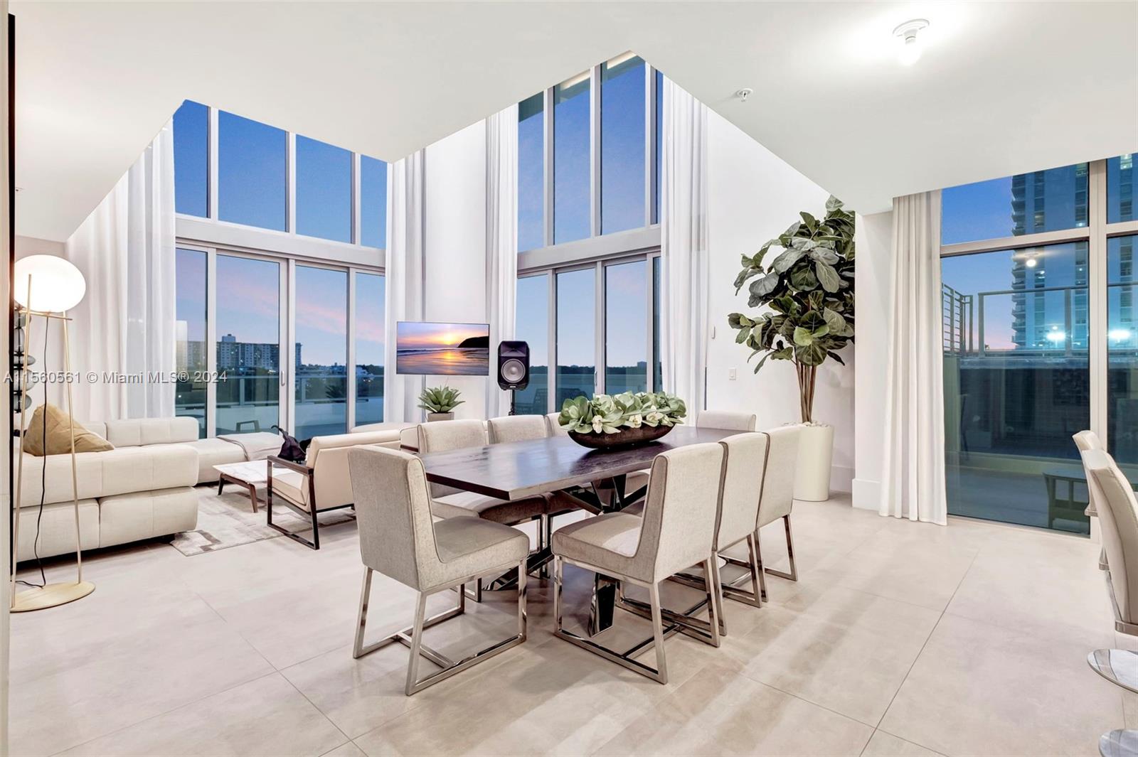 PARQUE TOWERS CONDO - Residential
