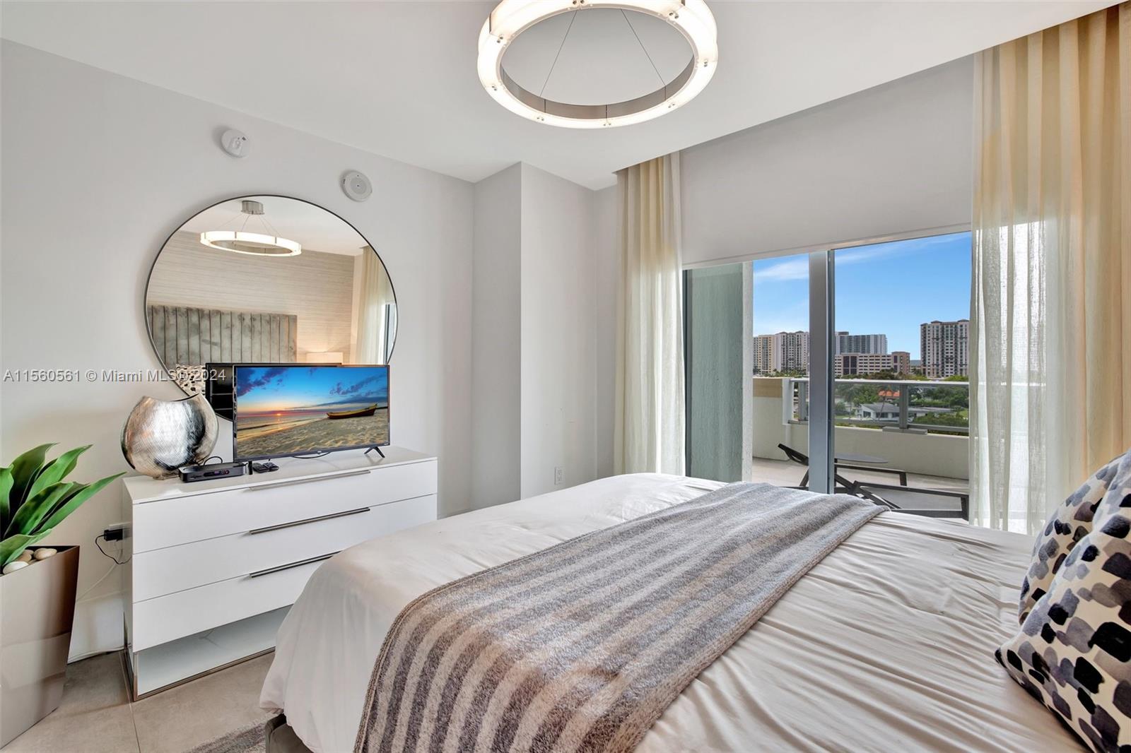 PARQUE TOWERS CONDO - Residential