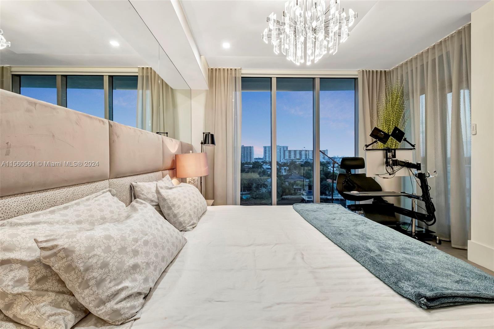 PARQUE TOWERS CONDO - Residential