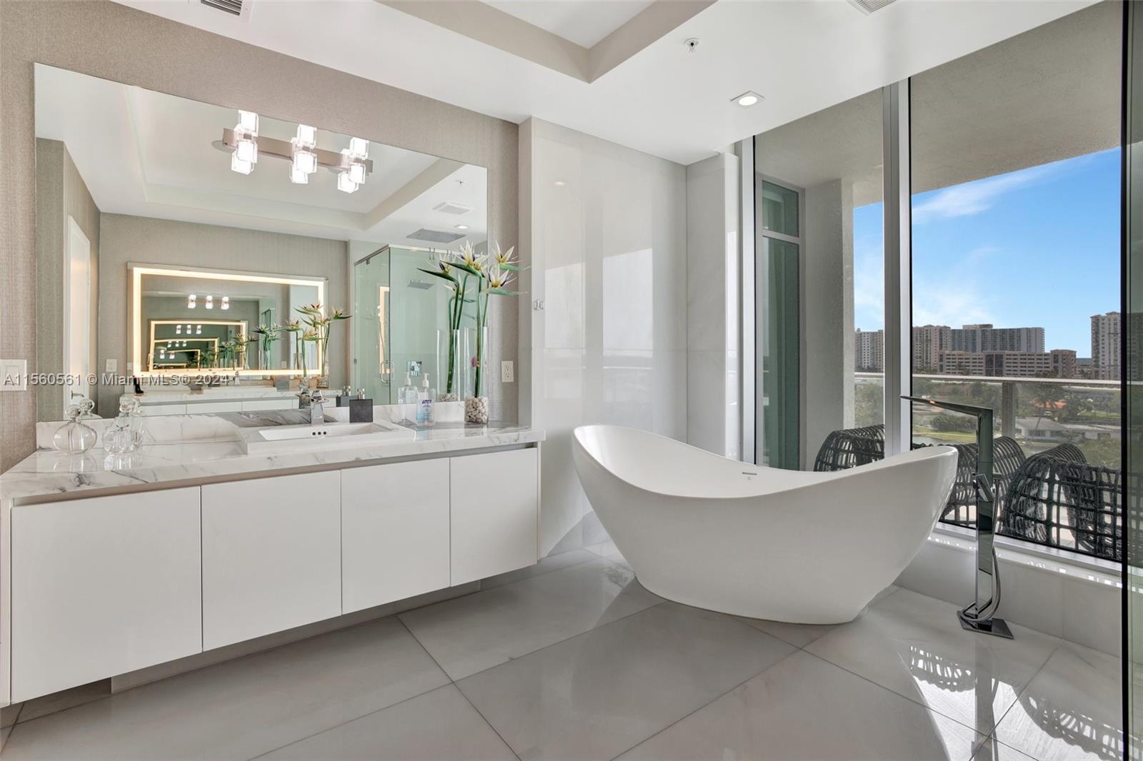 PARQUE TOWERS CONDO - Residential