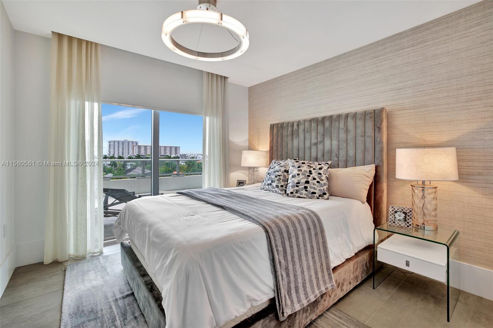 PARQUE TOWERS CONDO - Residential