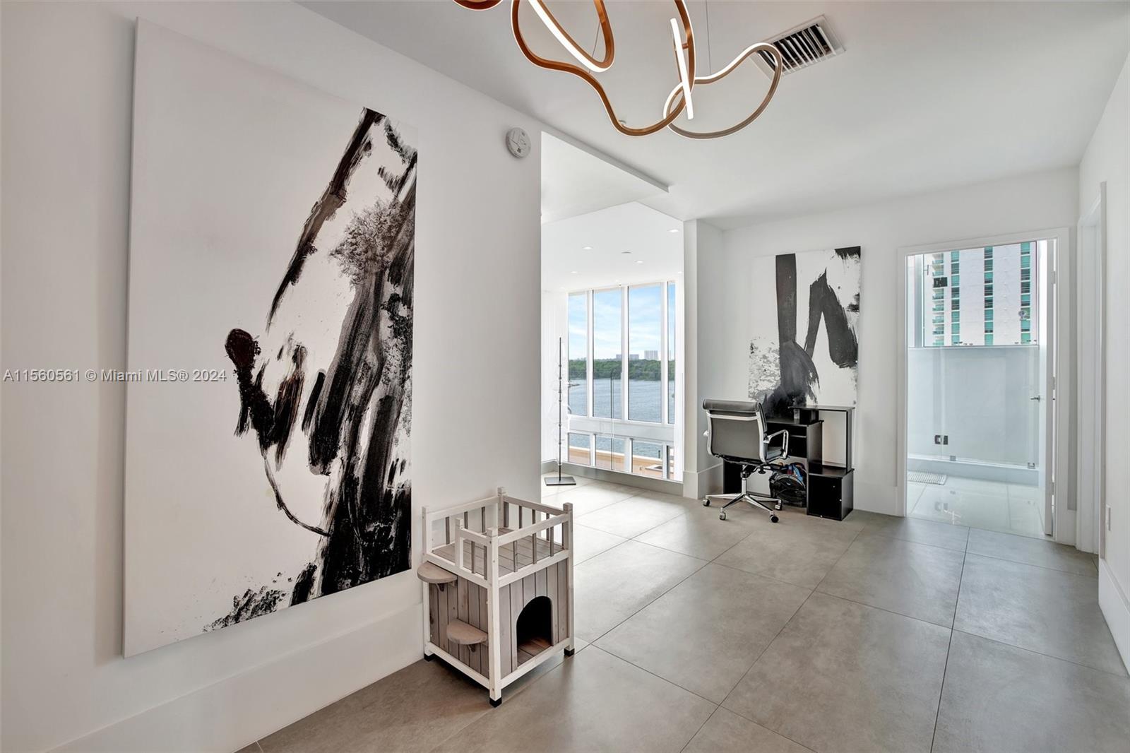 PARQUE TOWERS CONDO - Residential