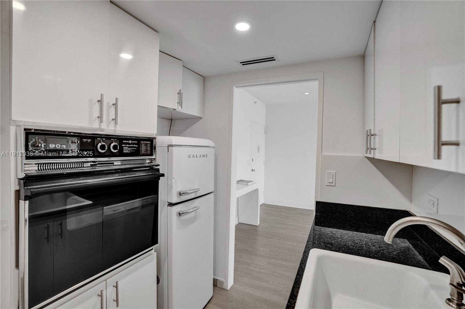 BELLE ISLE - Residential Lease