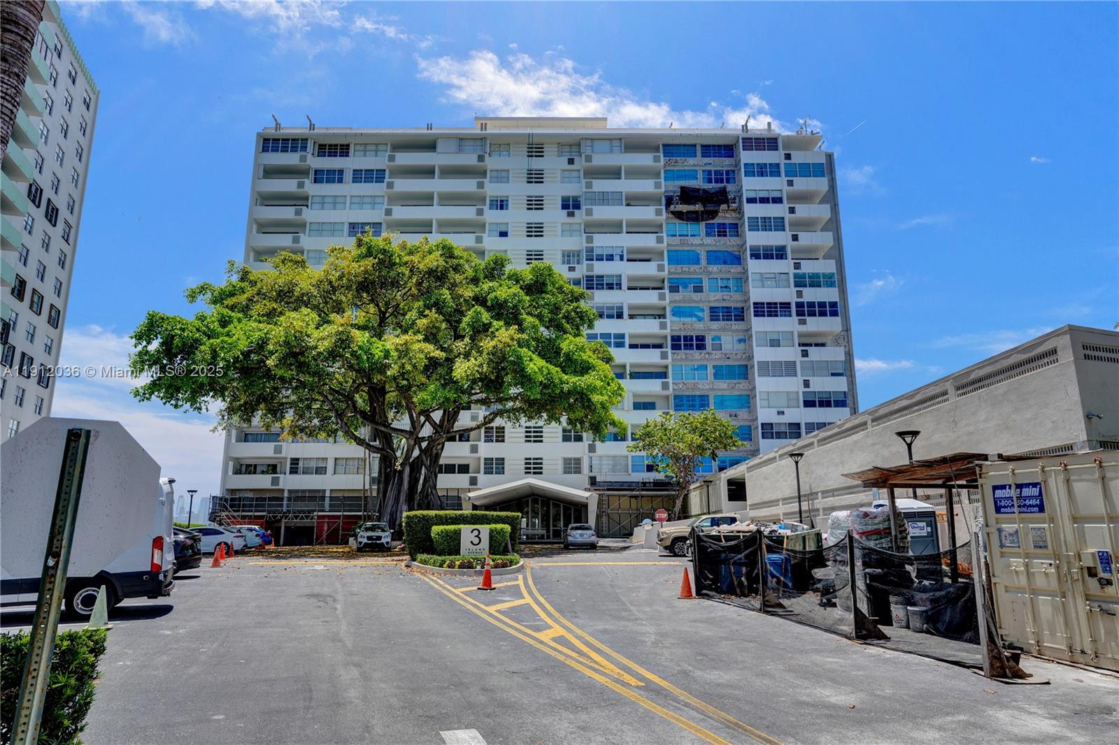 BELLE ISLE - Residential Lease