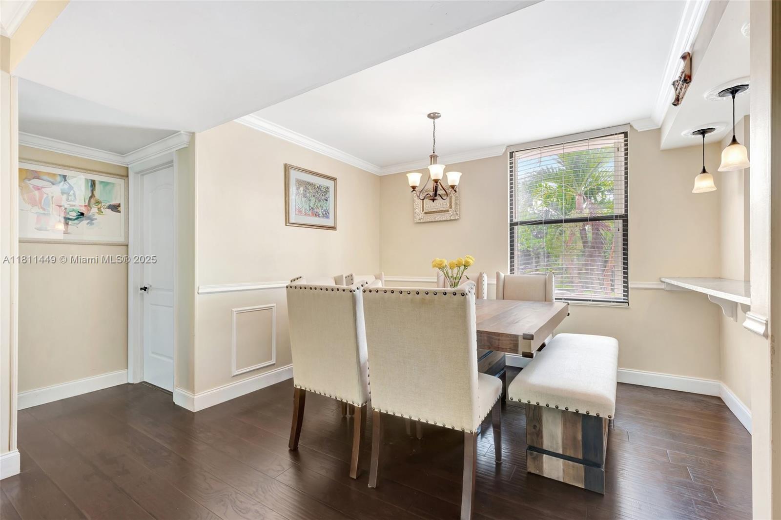 8411 Forest Hills Dr 208, Coral Springs, Broward County, Florida - 3 Bedrooms  
2 Bathrooms - 
