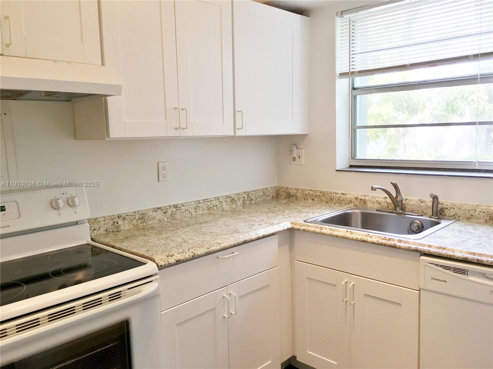 PATHWAYS CONDO - Residential Lease