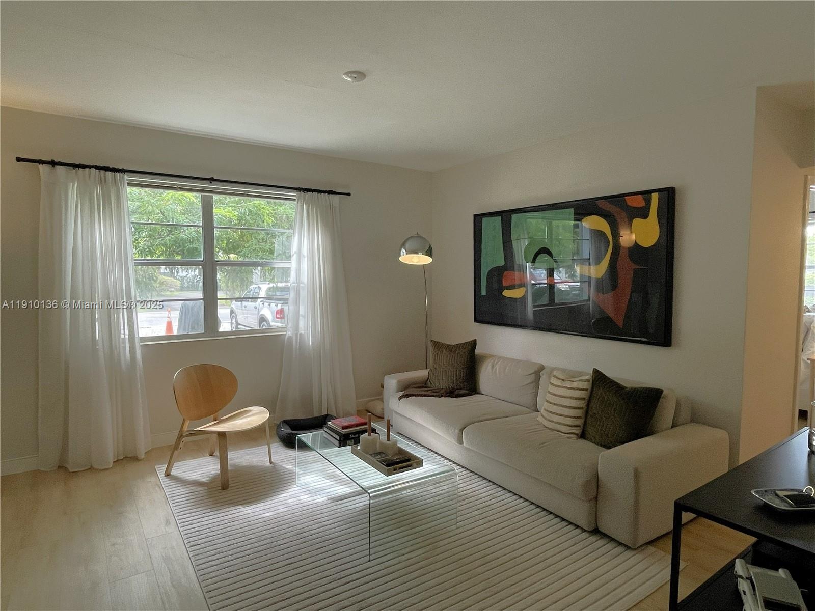 PATHWAYS CONDO - Residential Lease