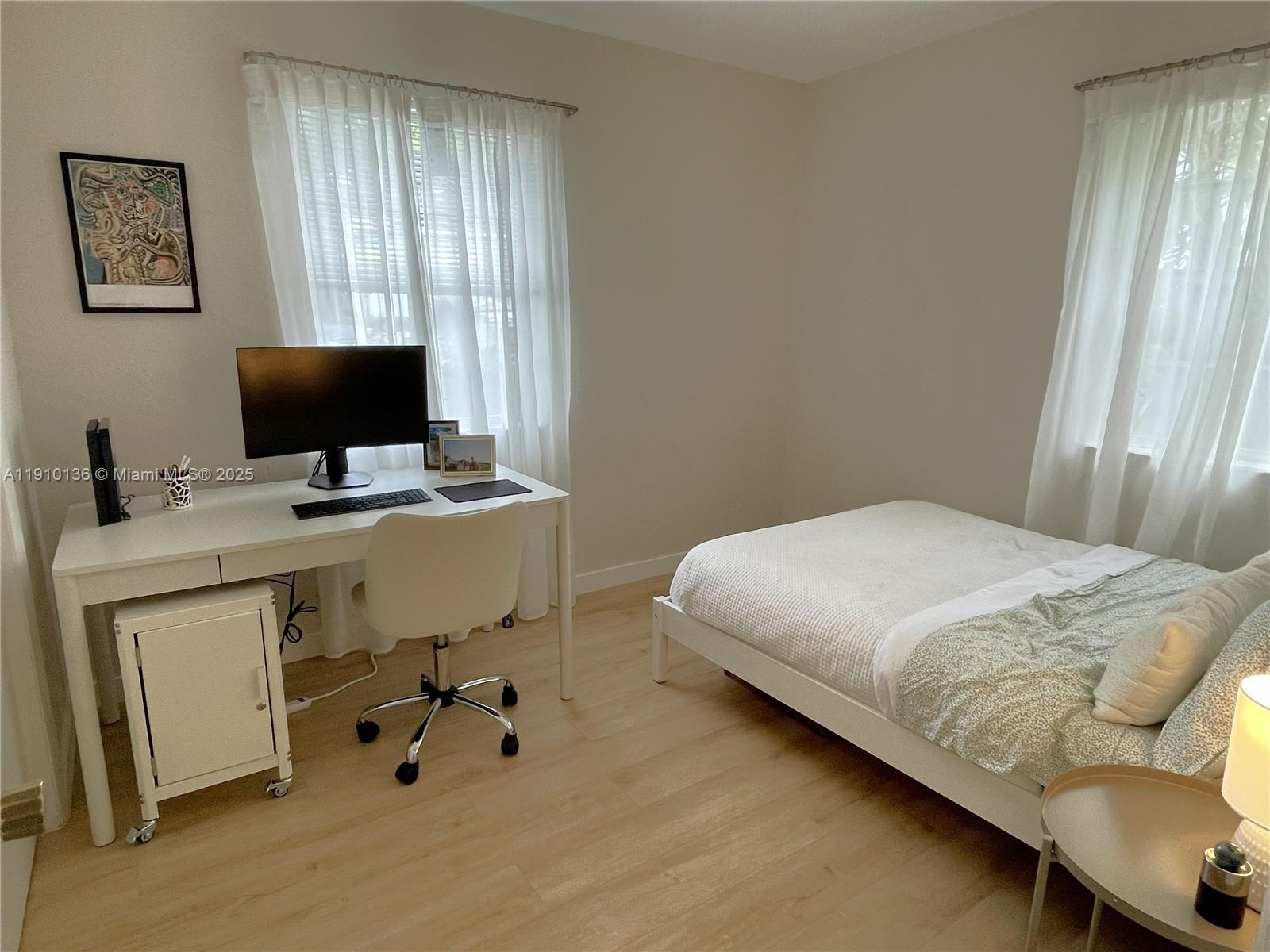 PATHWAYS CONDO - Residential Lease