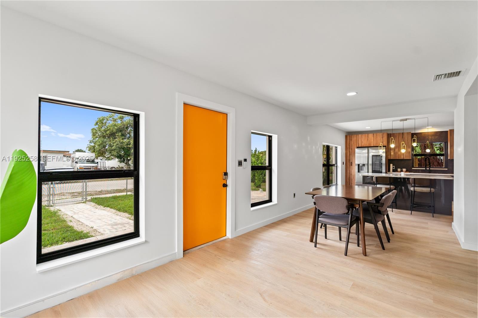 BUNCHE PARK - Residential Lease