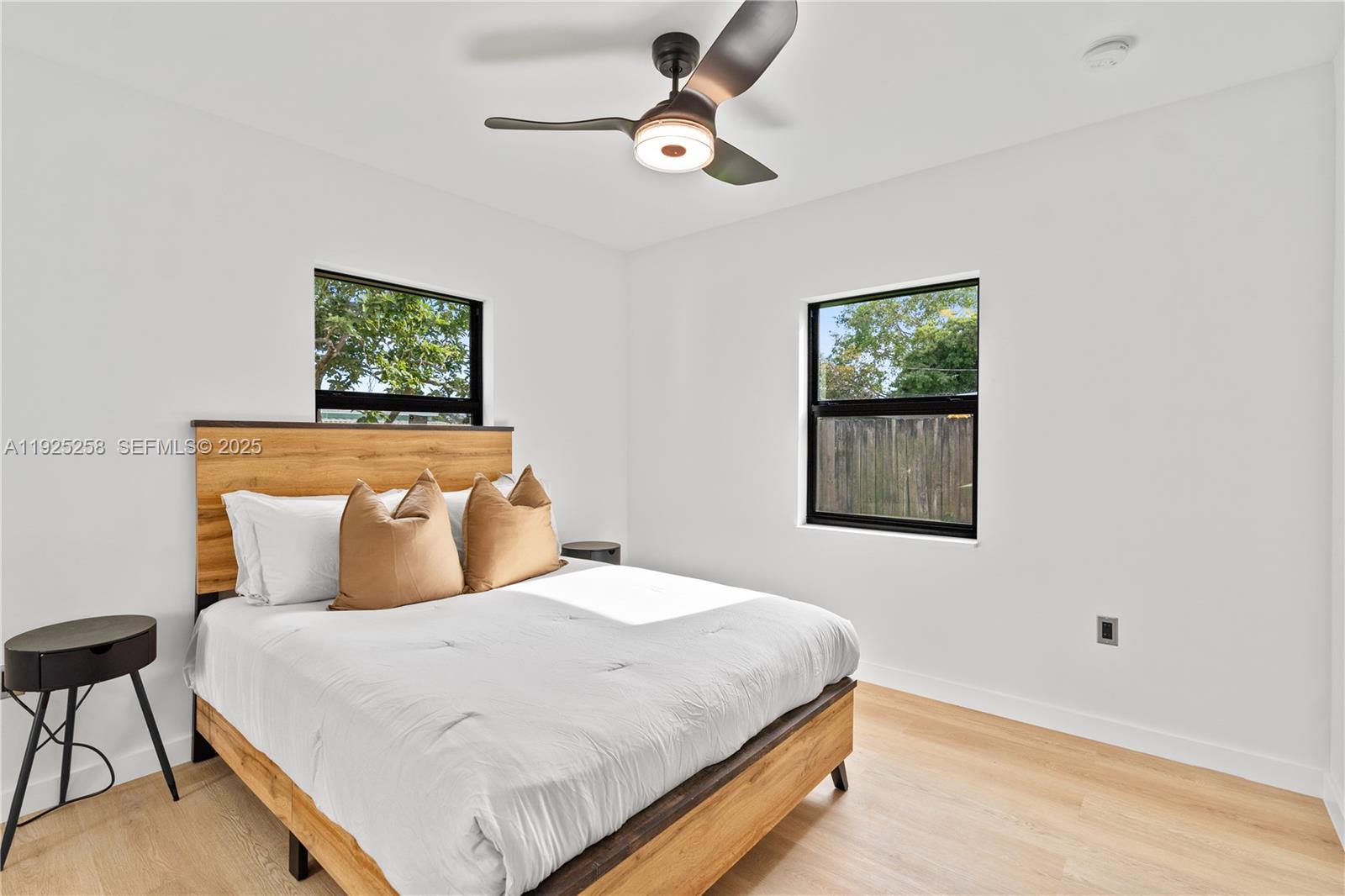 BUNCHE PARK - Residential Lease