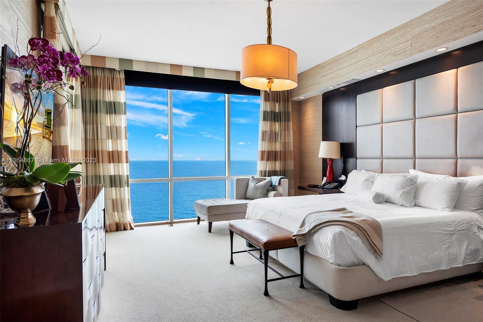 TURNBERRY OCEAN COLONY - Residential