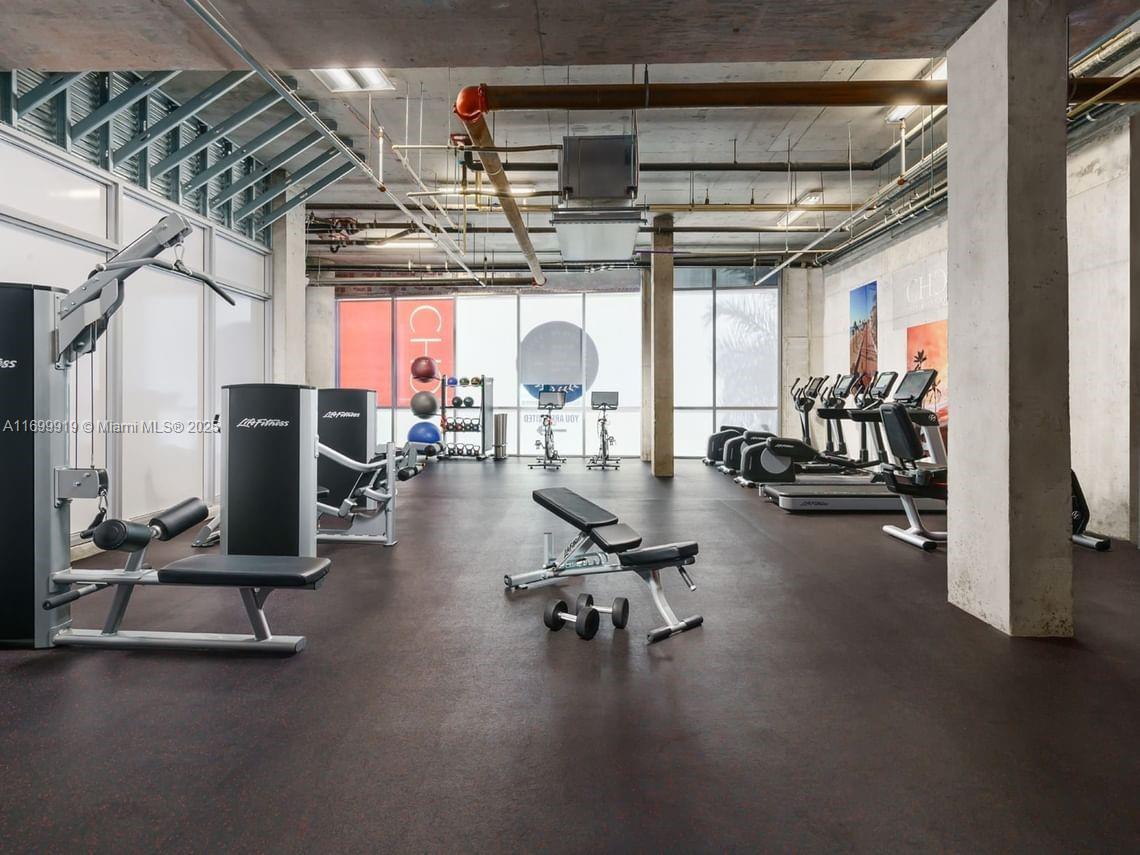 COSTA HOLLYWOOD CONDO - Residential