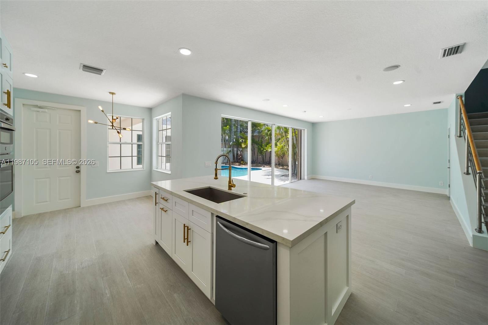 NEWHAVEN 7B PH 1 - Residential Lease