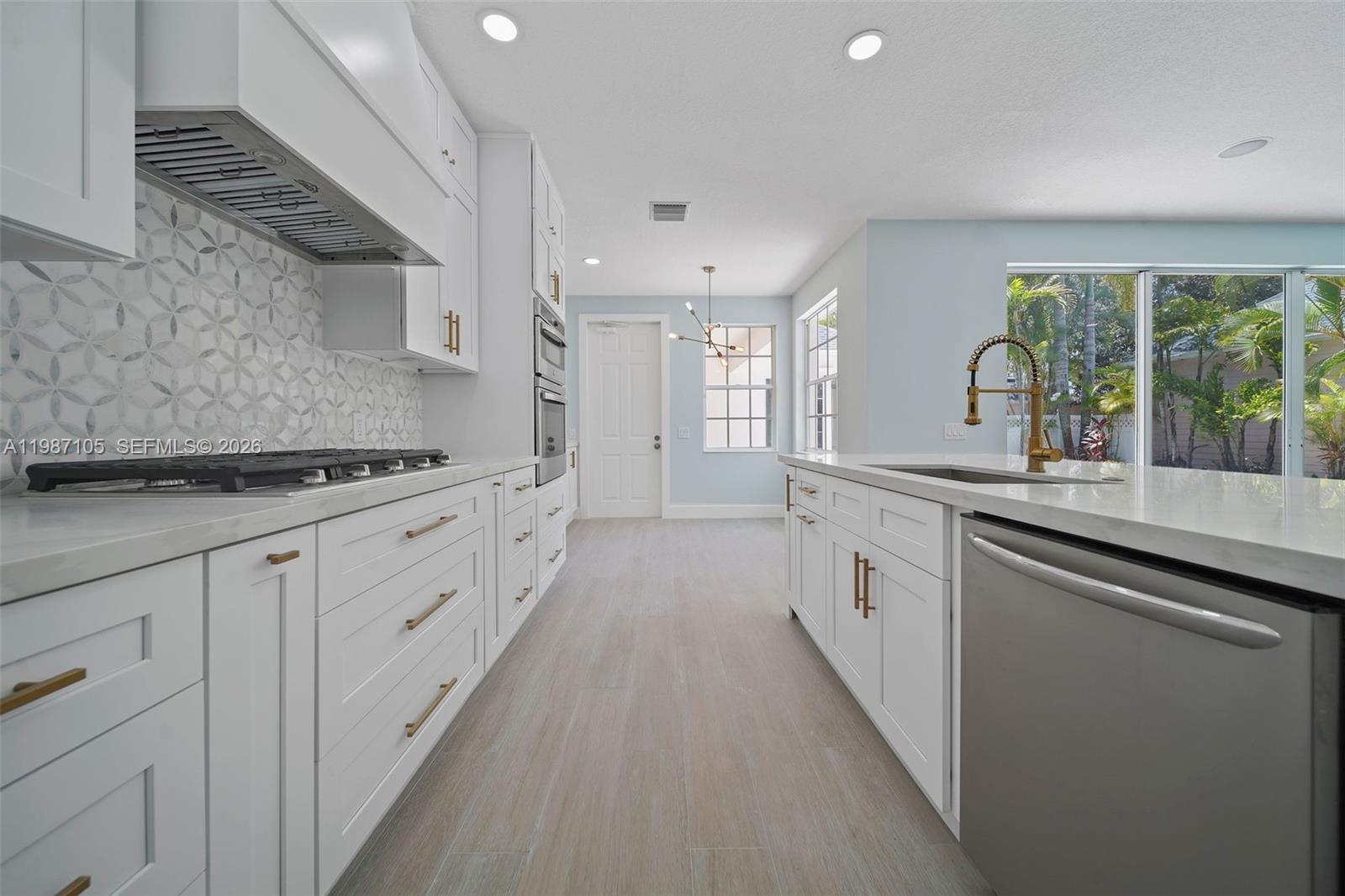 NEWHAVEN 7B PH 1 - Residential Lease