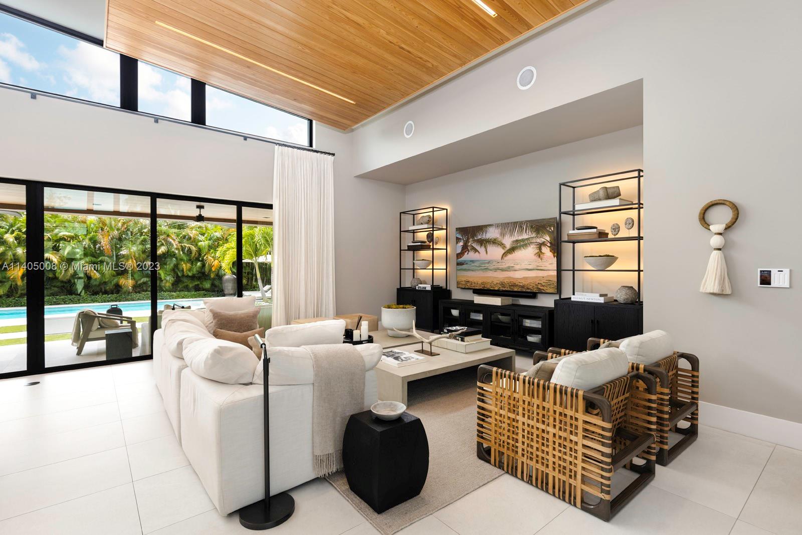 CASTANEIRA ESTATES - Residential