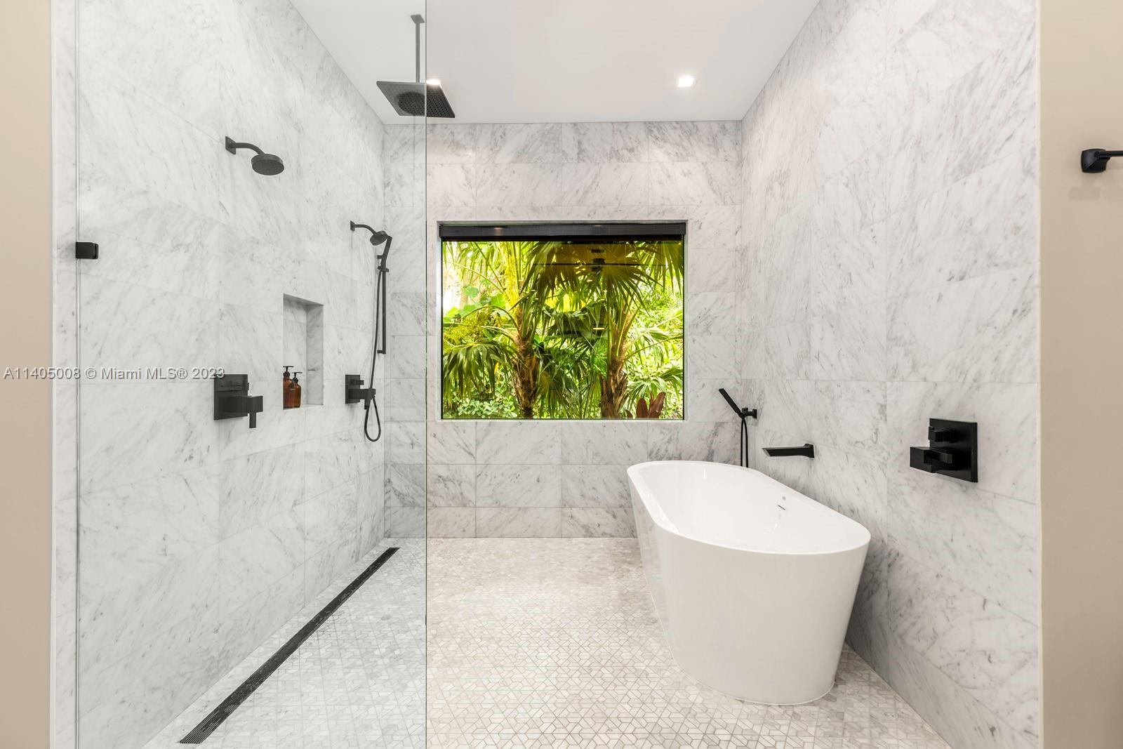 CASTANEIRA ESTATES - Residential