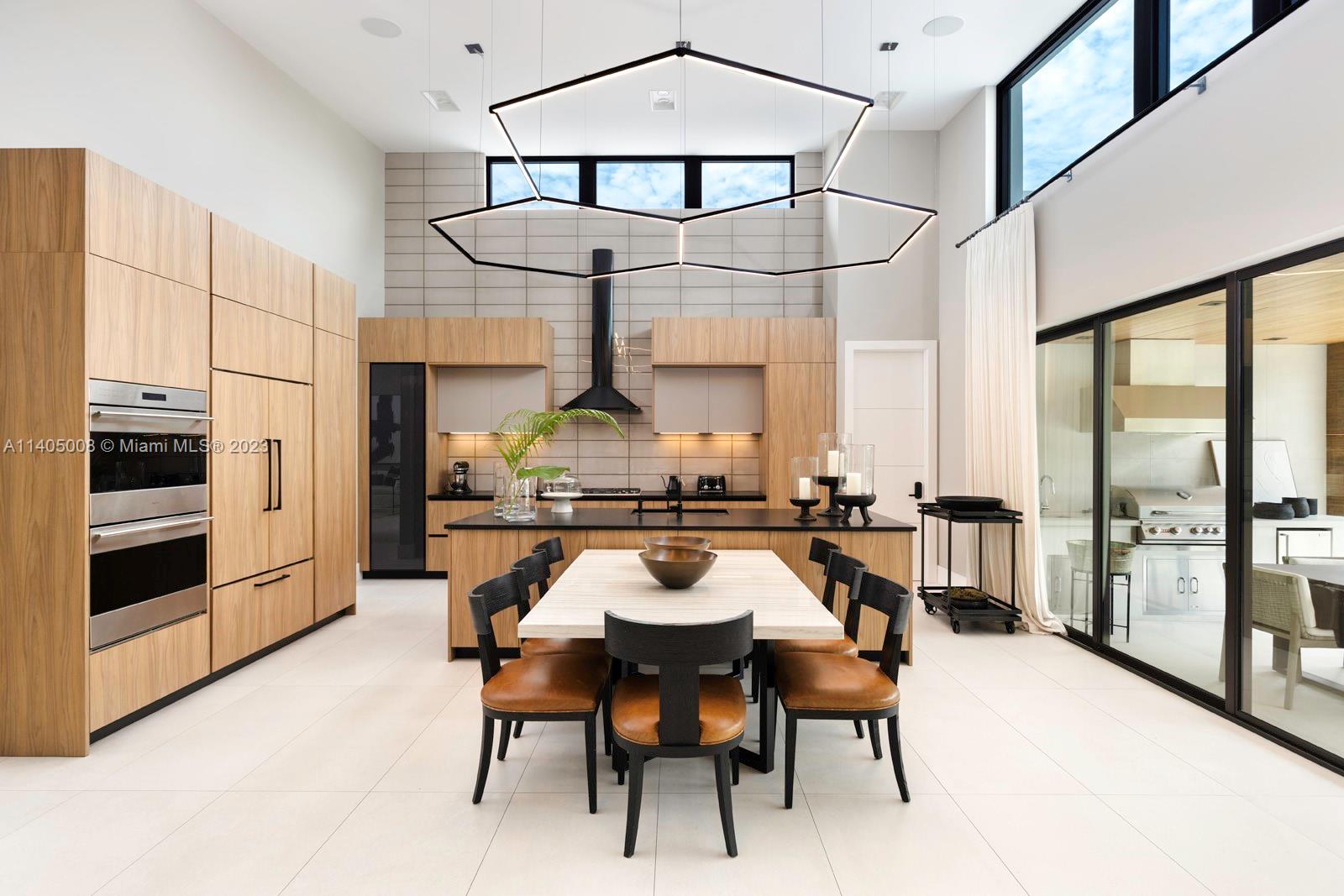 CASTANEIRA ESTATES - Residential