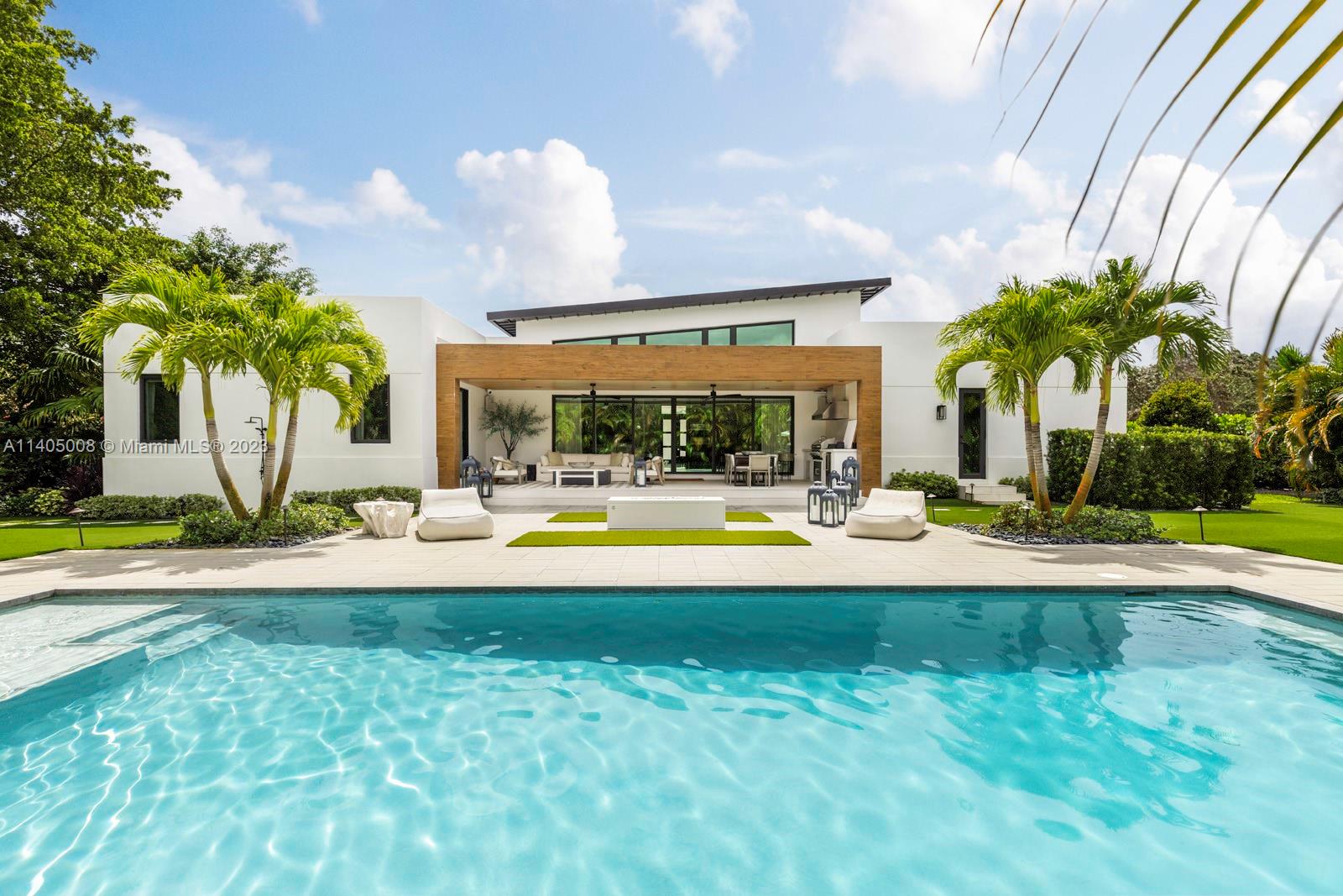 CASTANEIRA ESTATES - Residential