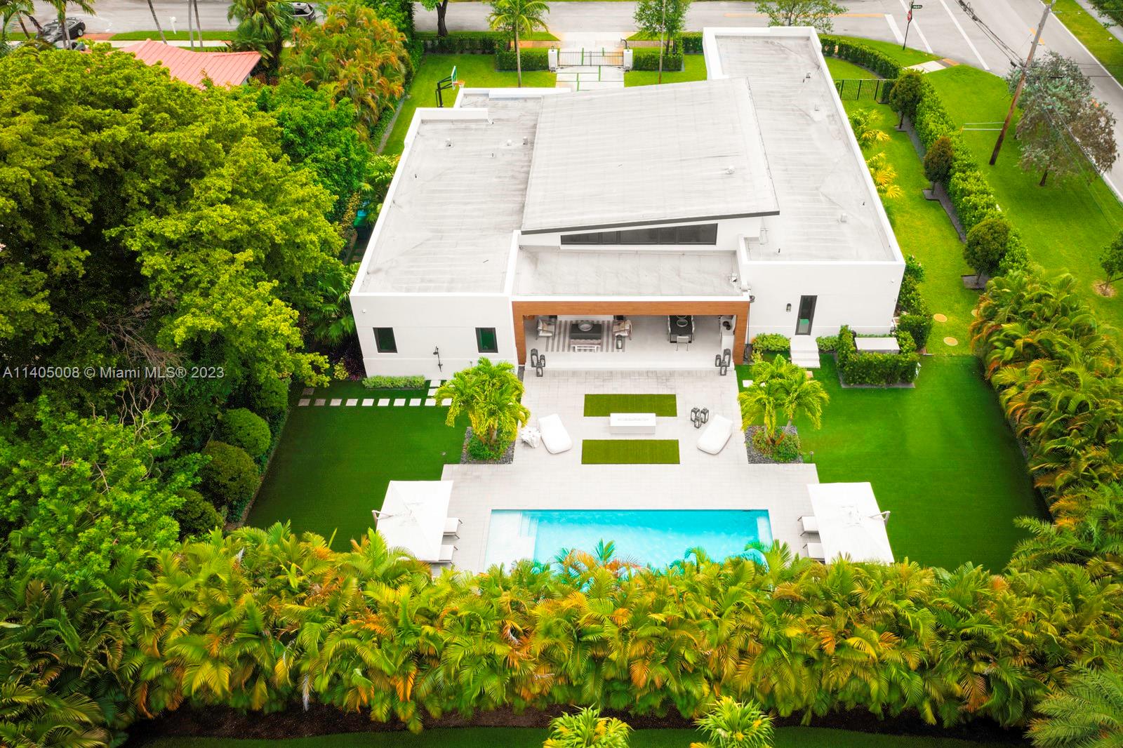 CASTANEIRA ESTATES - Residential