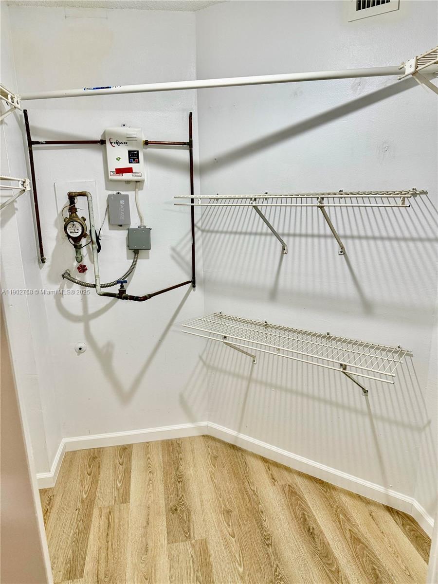 LAS VISTAS AT DORAL CONDO - Residential Lease