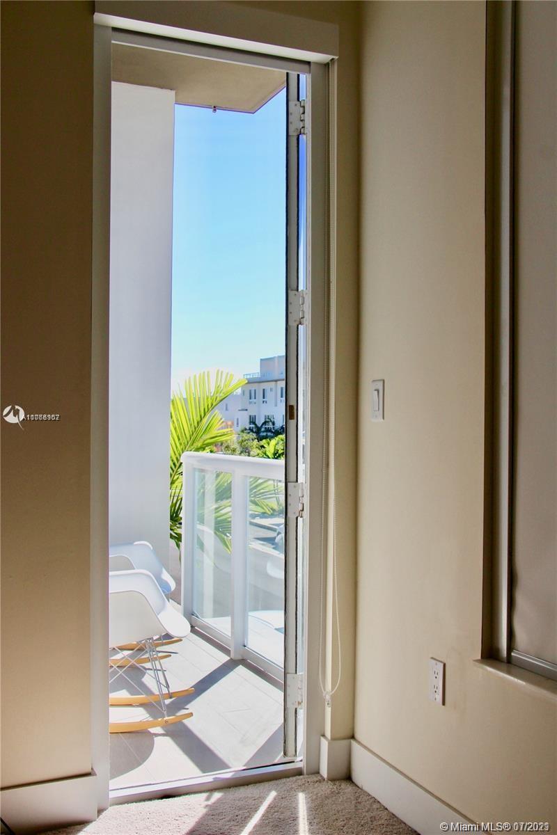 LANDMARK AT DORAL - Residential