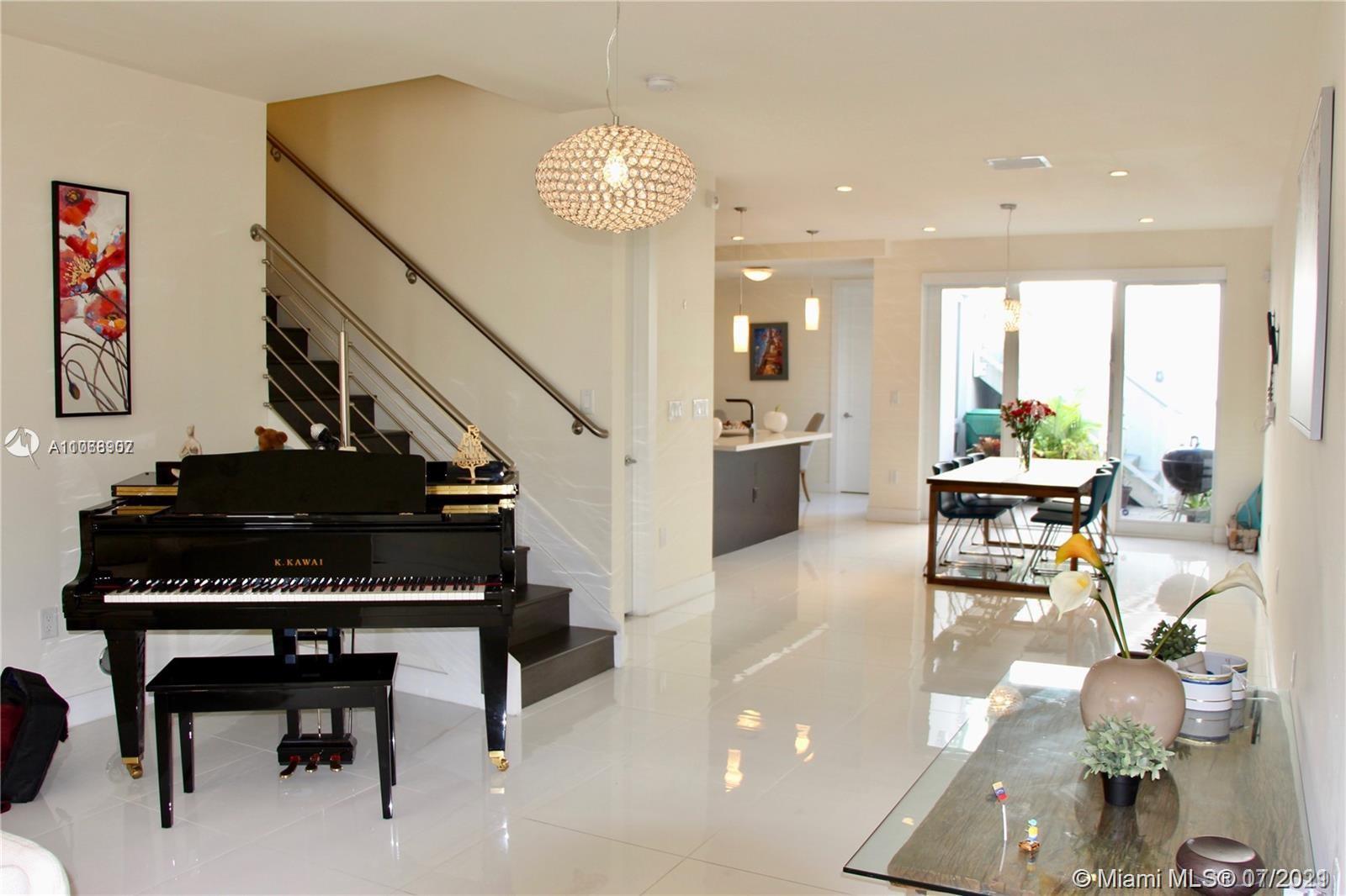 LANDMARK AT DORAL - Residential