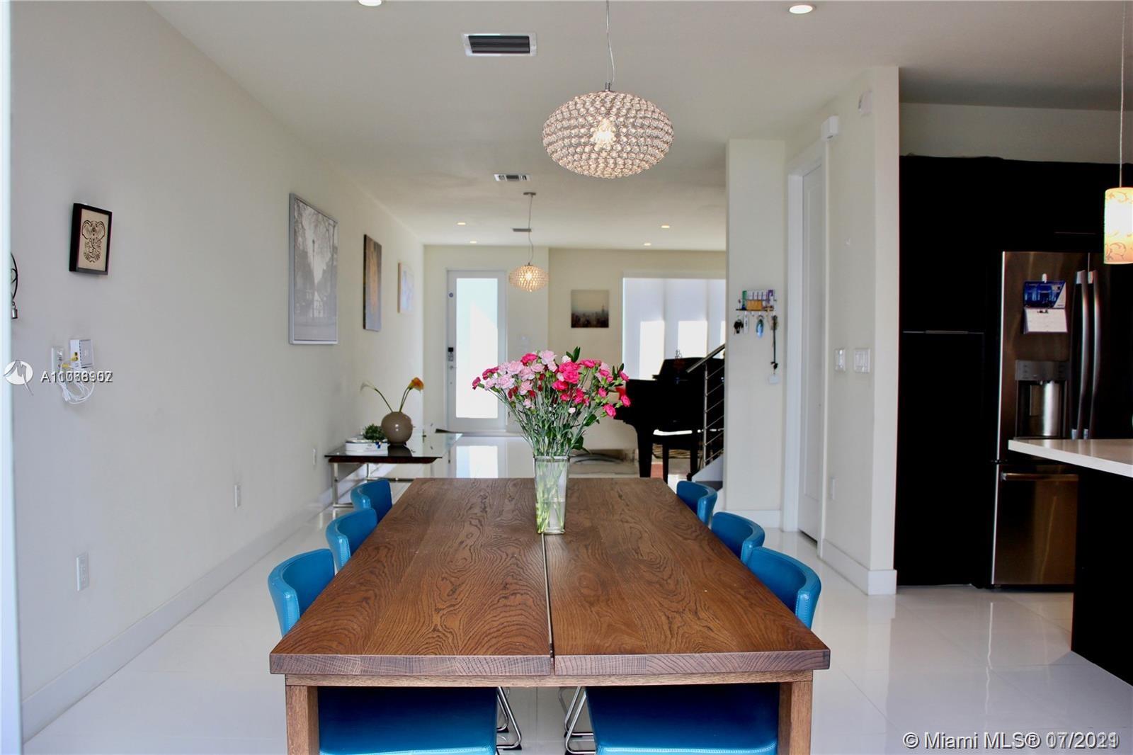 LANDMARK AT DORAL - Residential