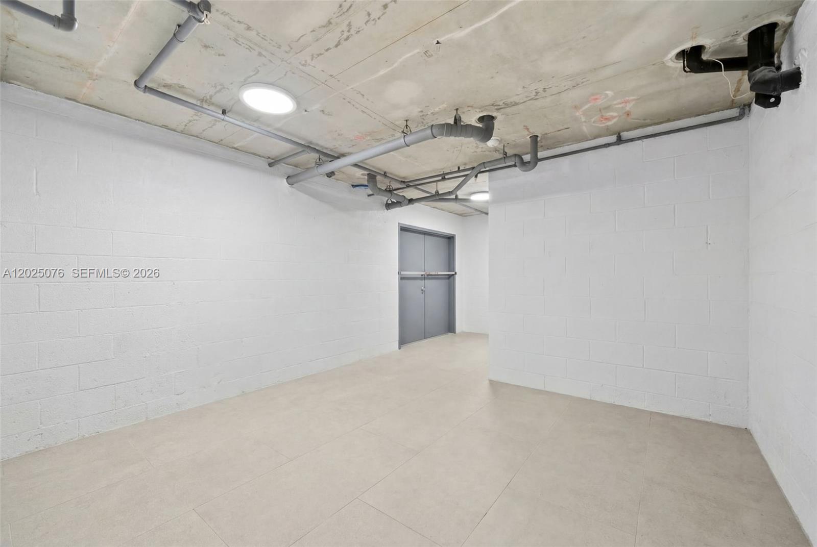 PARAISO BAY CONDO - Residential