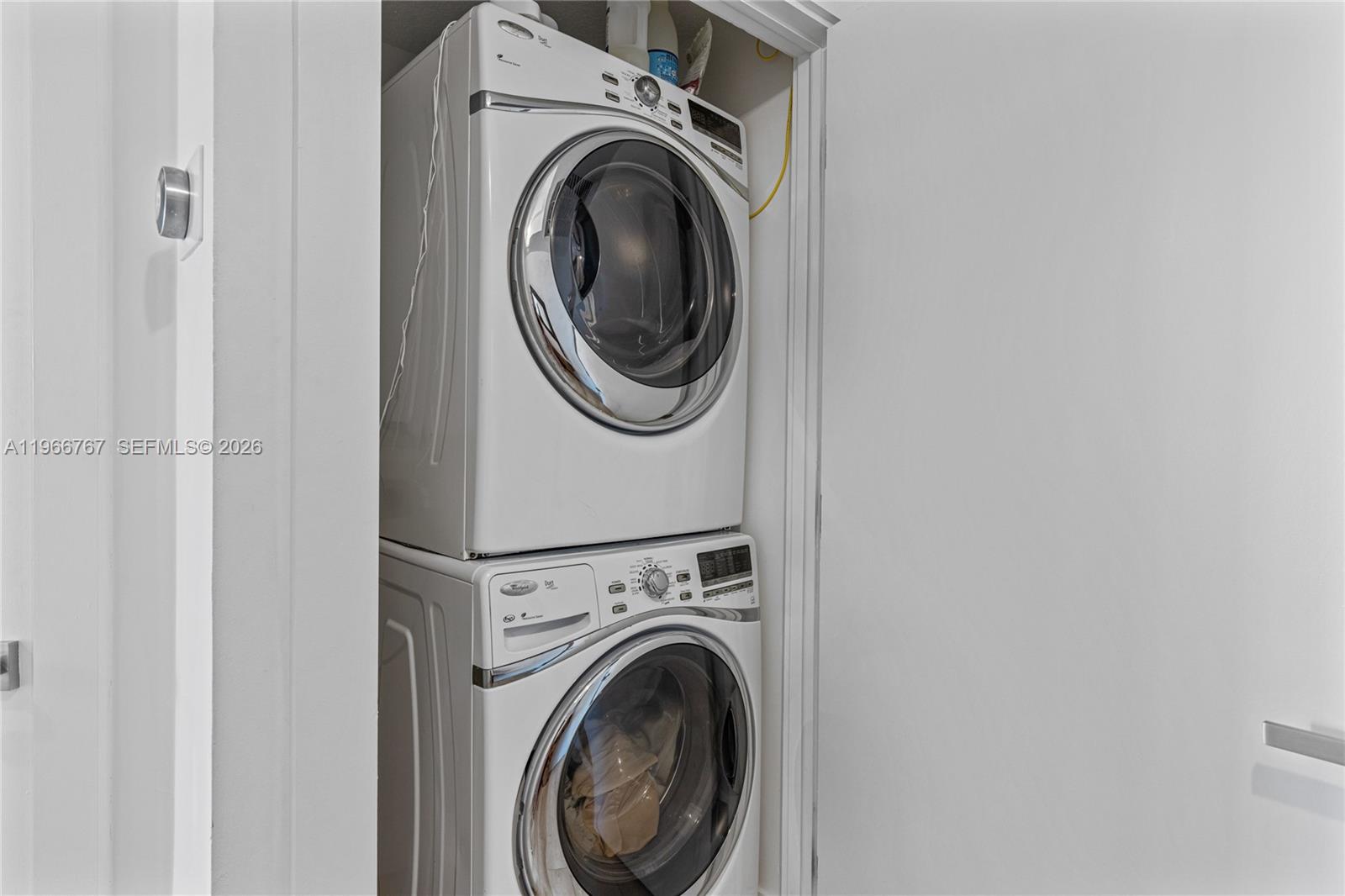 THE GRAND VENETIAN CONDO - Residential