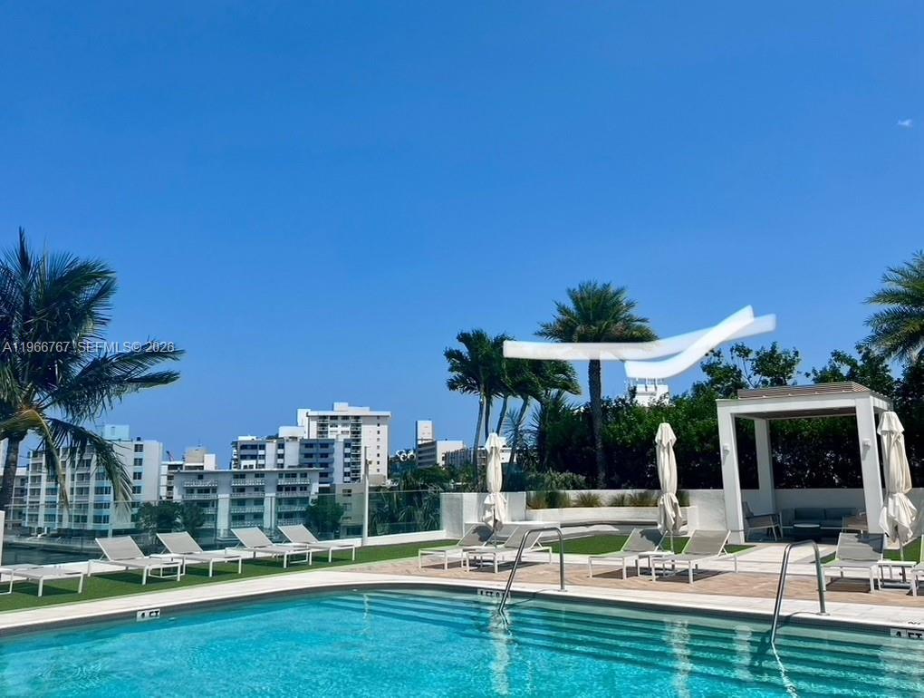 THE GRAND VENETIAN CONDO - Residential