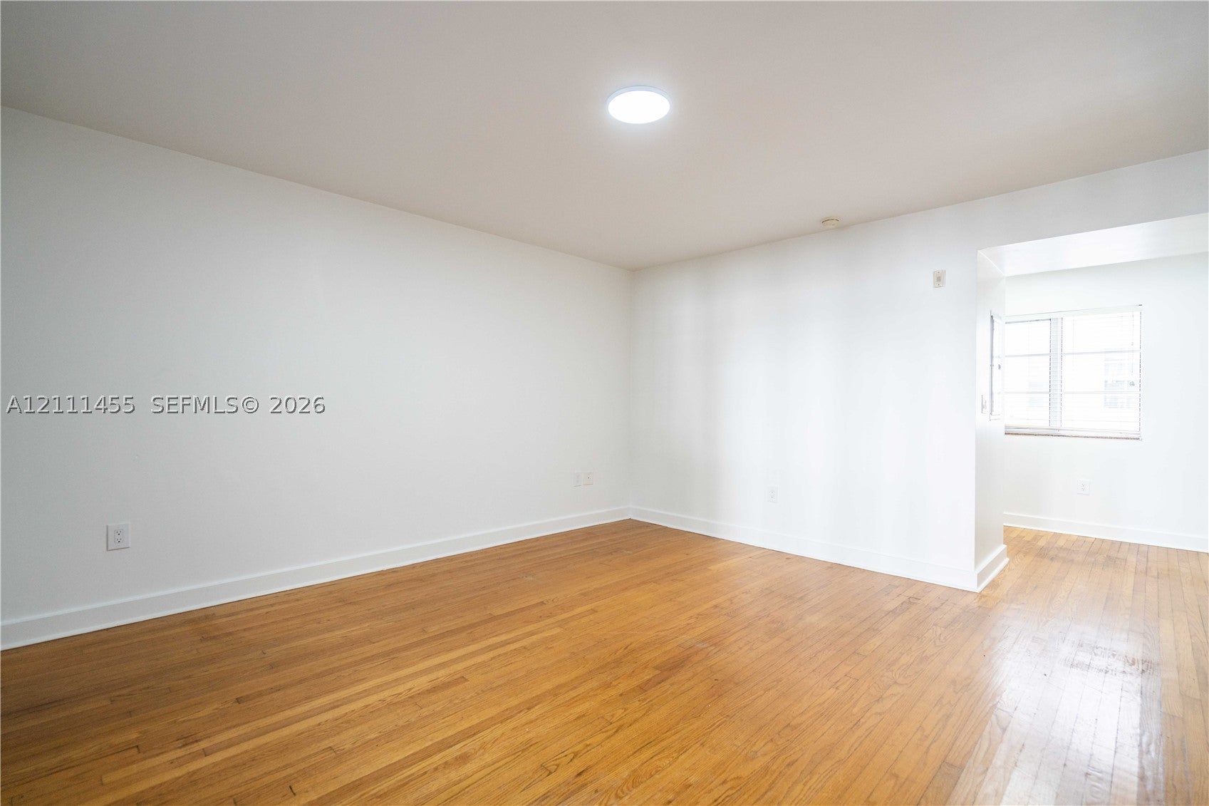2425 Flamingo Pl 2