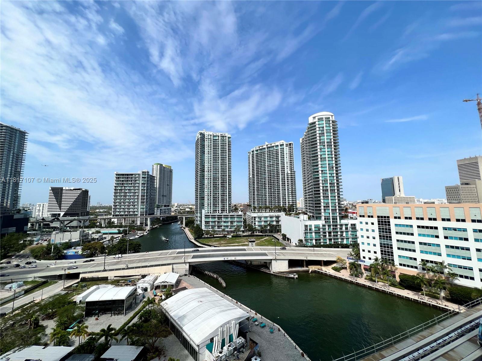 31 Se 5th St 1605, Miami, Broward County, Florida - 1 Bedrooms  
1 Bathrooms - 