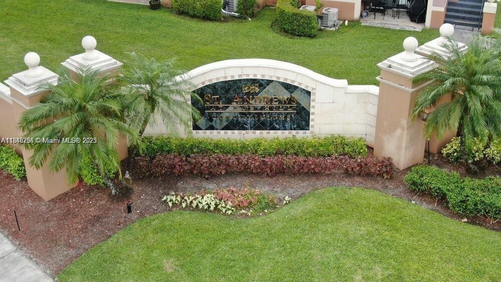 7930 N Nob Hill 304, Tamarac, FL, 33321/$253,000 1 7930 N Nob Hill 304