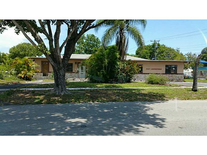 Great location!! Corner Lot!! Great office for professional business with plenty of room to expand. Centrally located one block west of Dixie Highway. New Roof. 10 parking spaces with ability to expand.