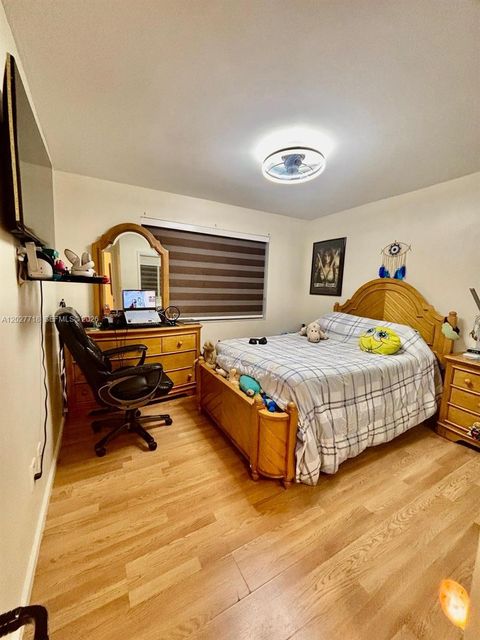Tiny photo for 6492 SW 129th Ave, Miami, FL 33183 (MLS # A12027718)