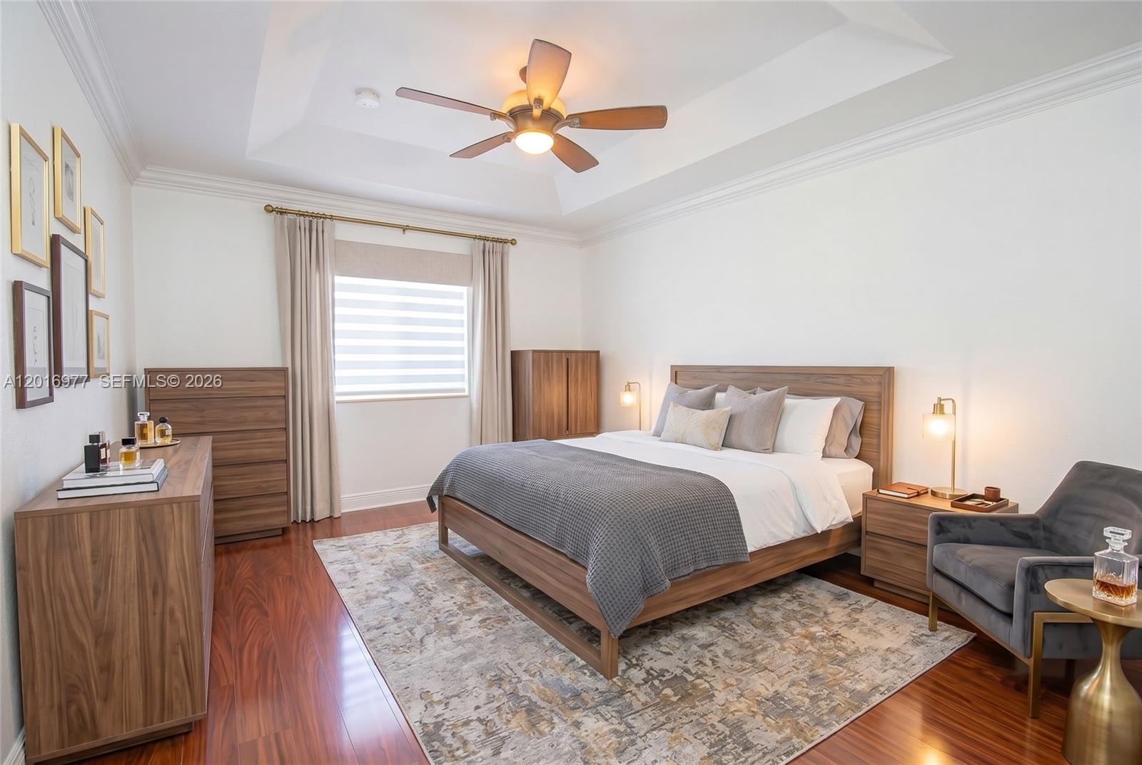 MANDARIN LAKES - Residential