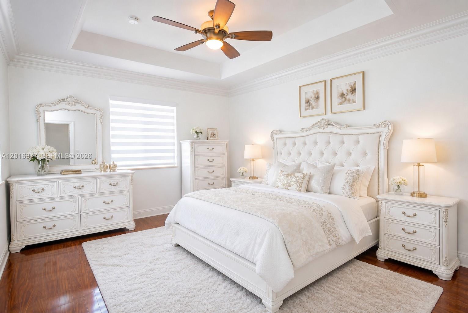 MANDARIN LAKES - Residential