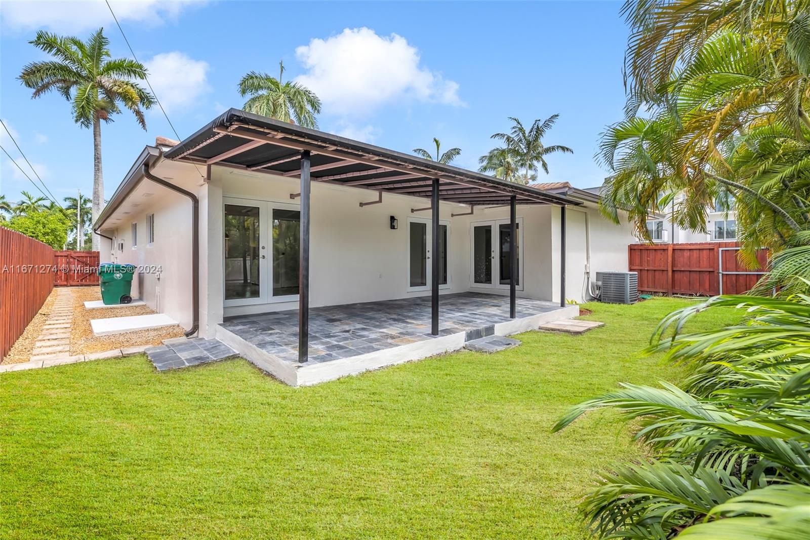 SHORECREST - Residential