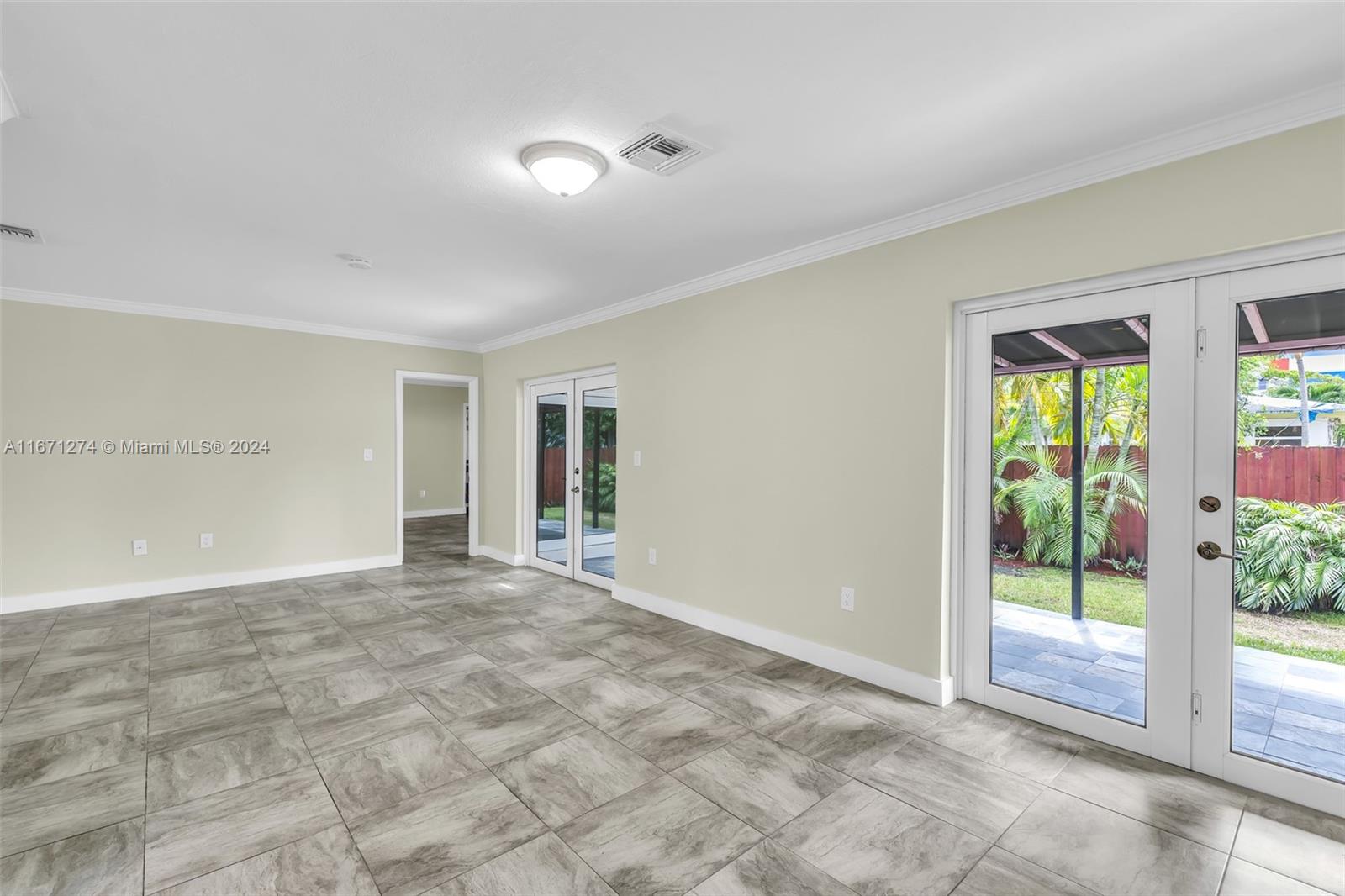 SHORECREST - Residential