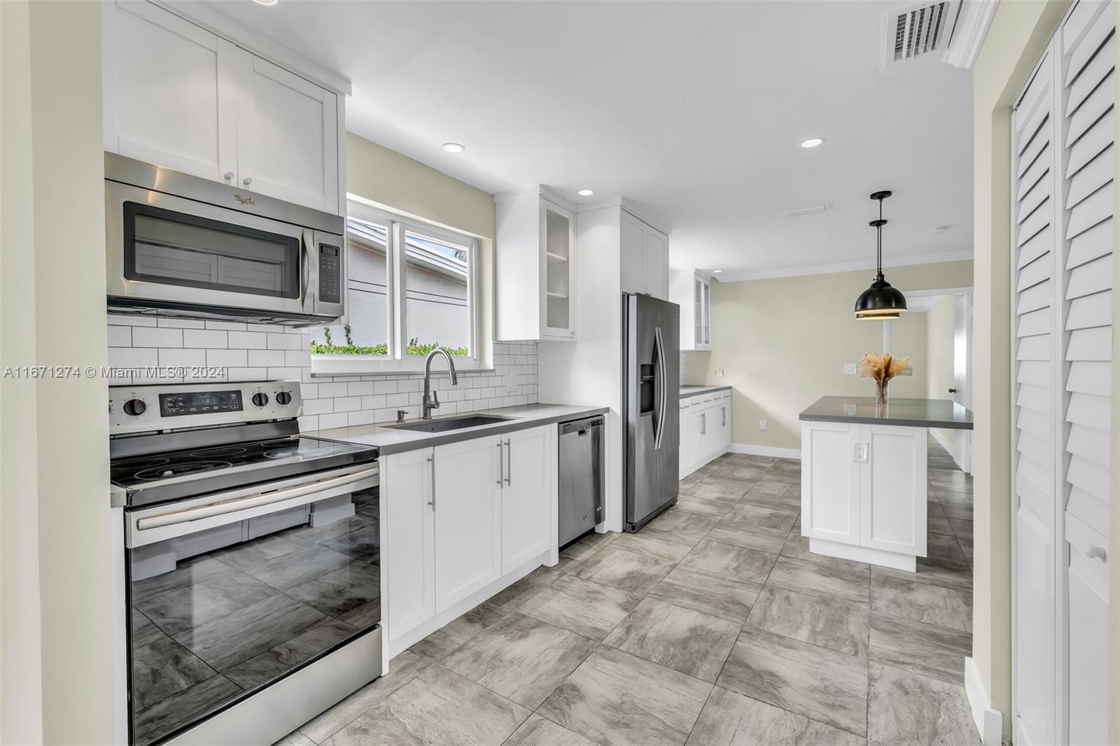 SHORECREST - Residential